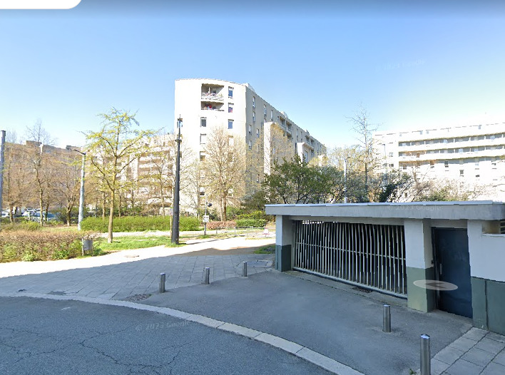 Garage à louer – Proximité Gare