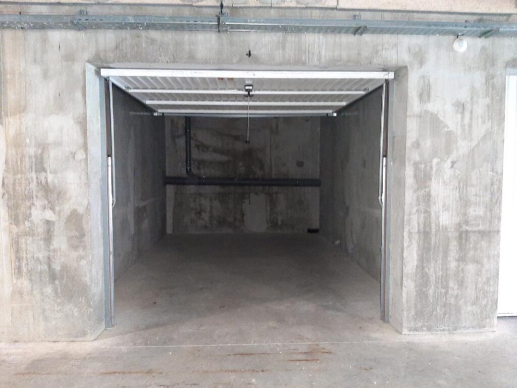 Garage à louer